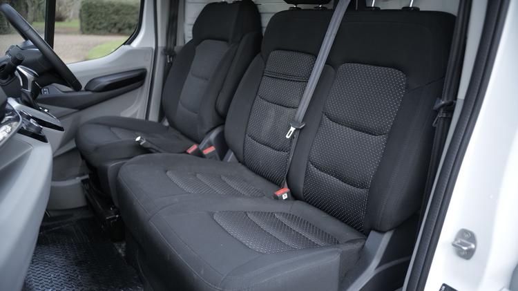 MAXUS DELIVER 9 LWB MINIBUS DIESEL FWD 2.0 D20 150ps High Roof 12 Seater